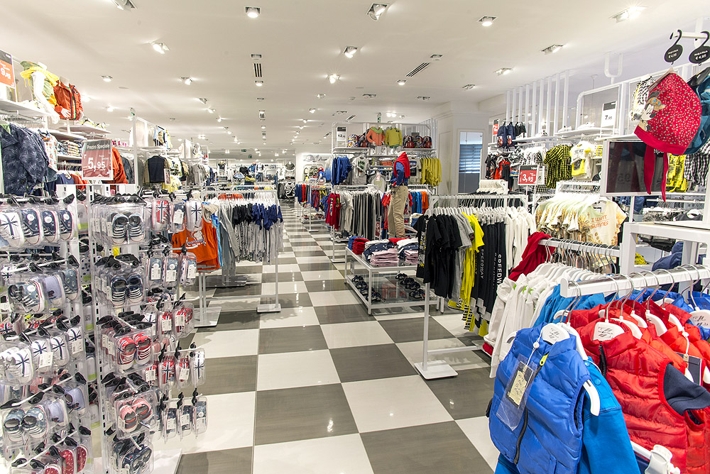 Piazza Italia Abbigliamento e accessori Uomo Donna Bambino