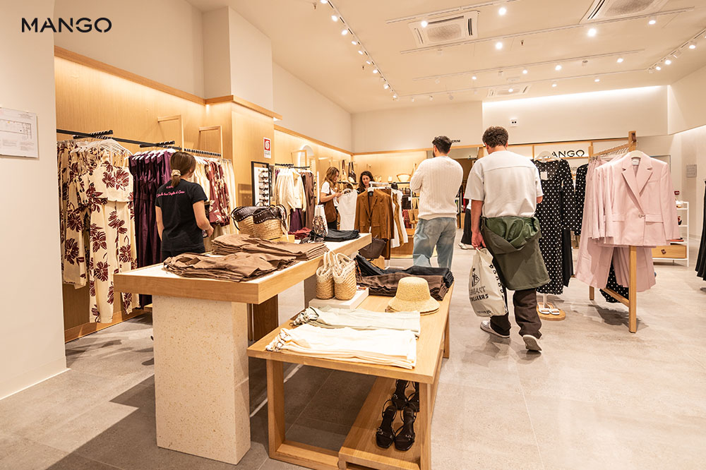 Apre Mango al Corolla: nuovo brand internazionale 